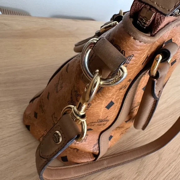 MCM Cognac Shoulder bag - Picture 10 of 16